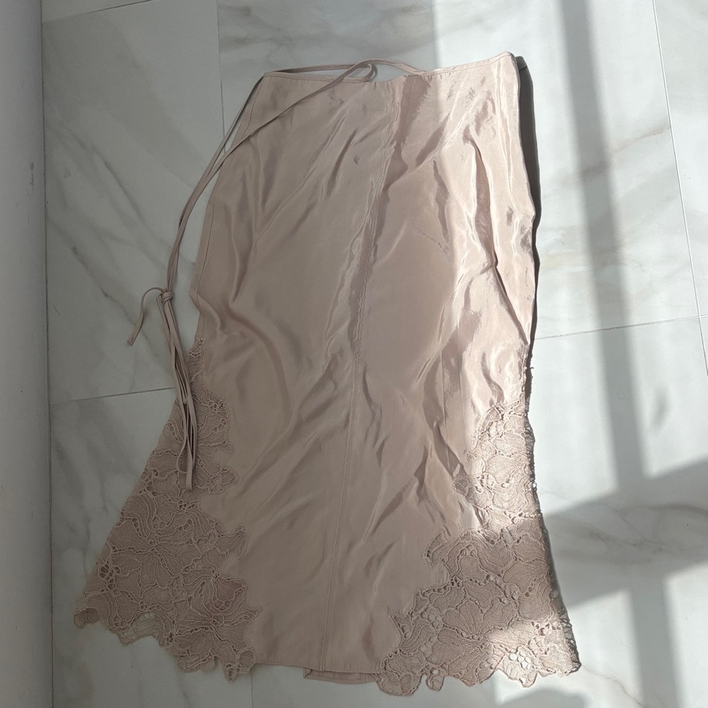 H&M Lace Trim Chemise in Soft Beige